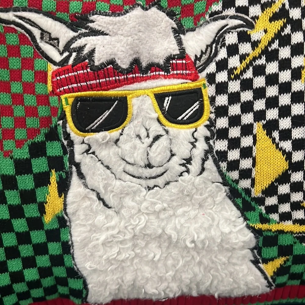 Llama sweater. Size 6 kids - Picture 2 of 4